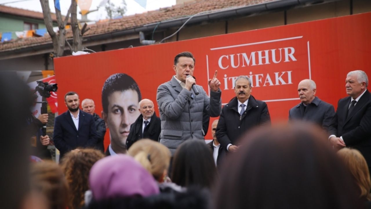 Hatipoğlu Çifteler'de konuştu: "Yapacağımız hizmetlere hayalleri dahi yetmez"