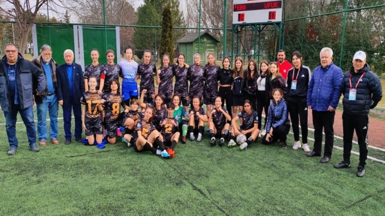 Kadınlar 3. Lig'inde Büyükşehir fırtınası