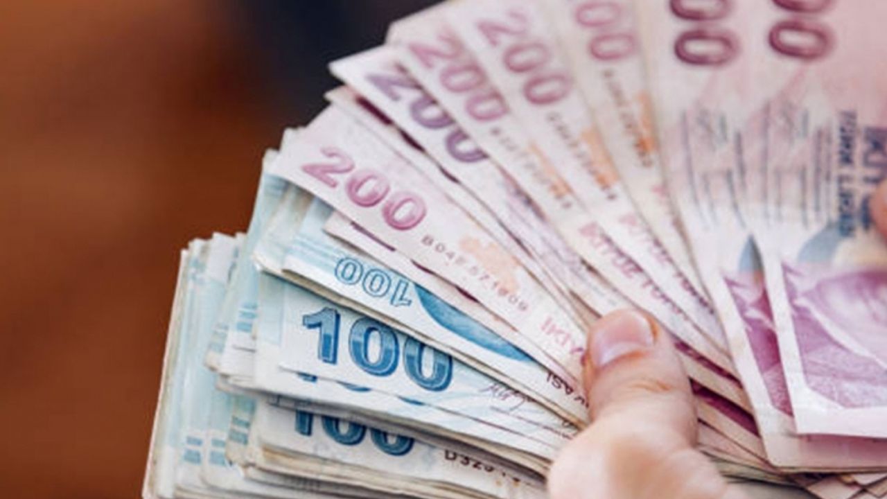 Emekli bayram ikramiyesi 3 bin Liraya yükseldi