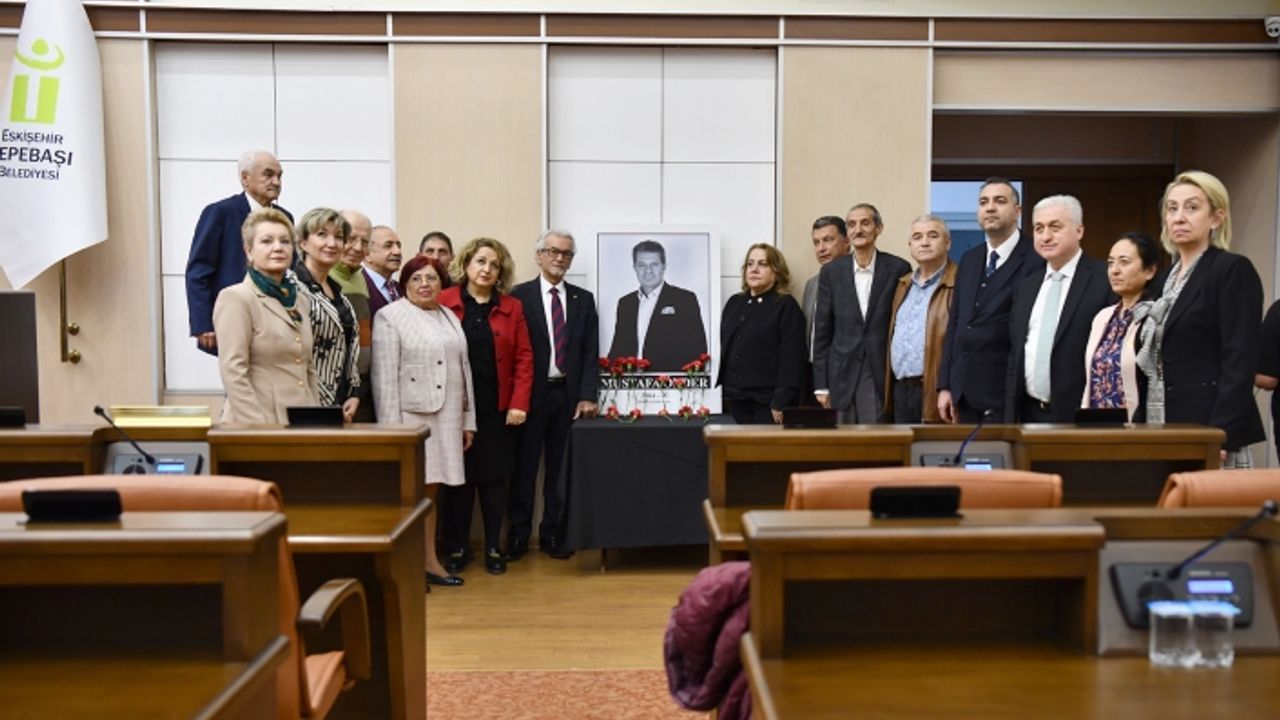 Mustafa Önder Tepebaşı Meclisi'nde anıldı