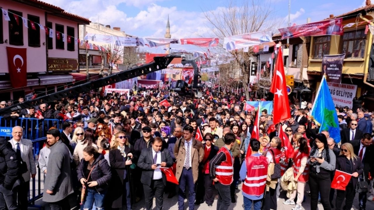 Zafer Partisi'nden Odunpazarı Meydanı'nda miting