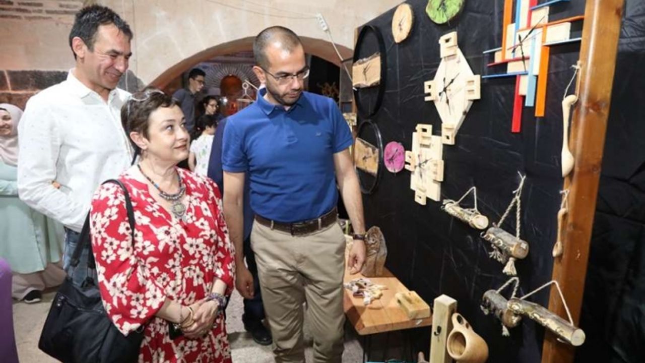 Ahşap Atölyesi'nden yıl sonu sergisi