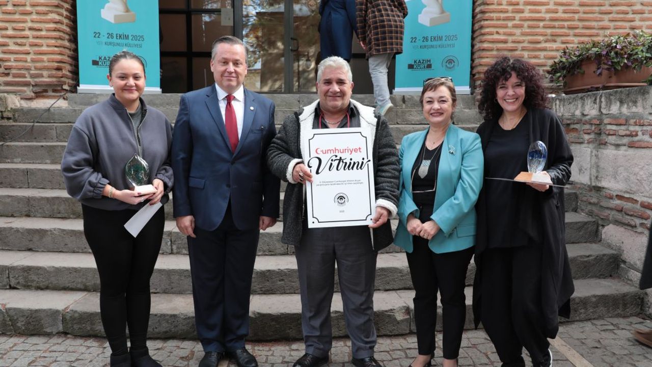 Odunpazarı’nda iki uluslararası festival sergilerle sona erdi