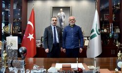 Depremzede yakınından Başkan Ataç'a teşekkür ziyareti