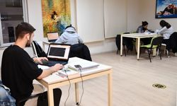 Gençlik Merkezleri uzaktan eğitim döneminde de gençlere hizmet veriyor
