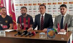 İlk imzalar atıldı! Teşekkürler Hatipoğlu!