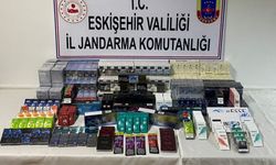 Jandarma yüzlerce paket kaçak sigara ele geçirdi