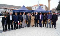 Yerli tohumlar Seyitgazi ve Beylikova'da üreticilerle buluştu