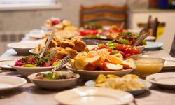 Ramazan'da ideal beslenme nasıl olmalı? Adım adım sağlıklı oruç