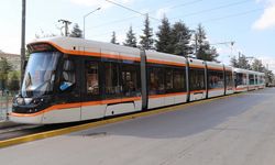 Şikayetler artıyor! Tramvaya kart basmadan binen yolcular dikkat çekiyor