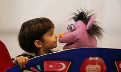 Çocuklar Şehir Tiyatroları'nın oyunlarıyla mutlu oldu