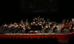 Dünyaca ünlü sanatçılardan depremzedeler yararına özel konser