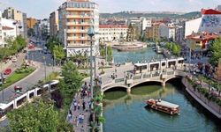 Eskişehir'de hangi ilçeden kaç oy çıktı? İşte ilçe ilçe oy oranları