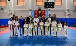 Genç Taekwondocular kuşak heyecanı yaşadı