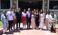 Anadolu Üniversitesi başarılı öğrencileri Eskişehir'de ağırladı