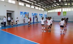 Tepebaşı Kız Voleybol Takımı yeni sezona hazırlanıyor