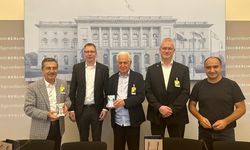 Başkan Ataç Berlin'de Tepebaşı'nın çalışmalarını anlattı