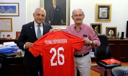 Büyükerşen TFF Başkanı Mehmet Büyükekşi'yi misafir etti