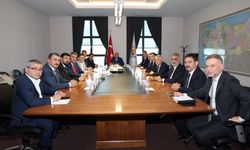 Murat Özcan kritik toplantılara katılıyor