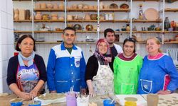 Sağlıklı Yaş Alma Okulu öğrencileri mutluluklarını paylaştı