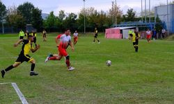 Cumhuriyet Kupası Belediye Çalışanları Futbol Turnuvası hızlı başladı