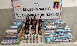 Kaçak alkol ve sigara tacirlerine operasyon