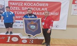 Hamza Dönmez'den masa tenisinde büyük başarı