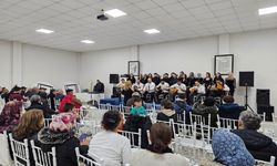 Gençlik Korosu'ndan Han'da türkü ziyafeti