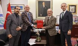TÜİK Eğitim Araştırma Merkezi Müdürü Boranoğlu'ndan Büyükerşen'e ziyaret