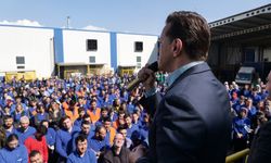 AK Parti adayları fabrika işçileriyle bir araya geldi