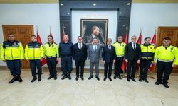 Trafik personellerine başarı belgesi takdim edildi
