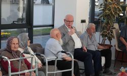 Başkan Kurt'tan koca çınarlara bayram ziyareti