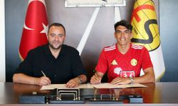Kanat oyuncusu Akın Akman Eskişehirspor'da!