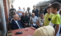Vali Aksoy ve Ayşen Gürcan, Seyitgazi esnafı ve vatandaşlarıyla buluştu