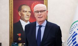 Başkan Kurt vatandaş memnuniyetinde Türkiye birincisi oldu