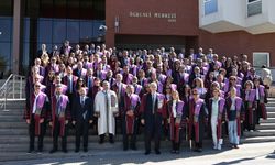 Anadolu Üniversitesi'nden 2025-2026 Akademik Yılı Açılışında görkemli tören