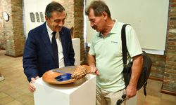 “Mavinin Kıyısında” Sergisi sanatseverlerle buluştu