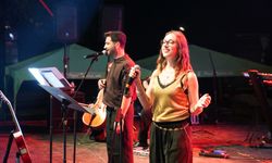Damla Ve Habip'ten unutulmaz konser