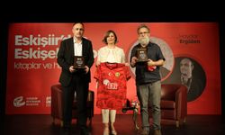 Şiir ve futbol Eskişehir'de buluştu