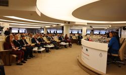 Ünlüce: "Daha güçlü bir demokrasi için çalışıyoruz"