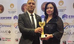 ESGASTRODER'e "Eskişehir’in En İyi Çıkış Yapan STK'sı" ödülü