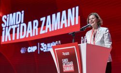 Başkan Ünlüce 39. Genel Kurultay'da Divan Başkanı oldu