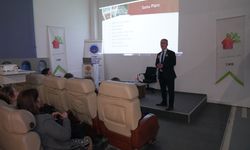 'Siber Dünyada Kadın Olmak' söyleşisi düzenlendi