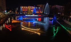 Eskişehir 2026'ya ışıl ışıl 'Merhaba' dedi