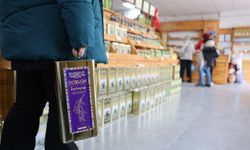 Dorlion zeytinyağı yeni etiketiyle raflarda yerini aldı