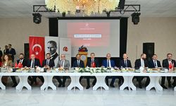 Vali Yılmaz basın mensuplarıyla buluştu