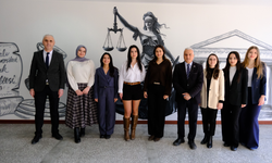 Hukuk Fakültesi öğrencilerinden önemli başarı