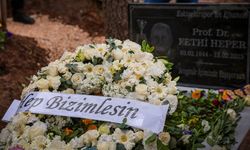 Fethi Heper kabri başında anıldı