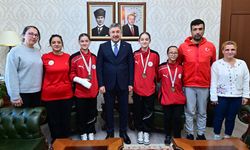 Vali Yılmaz başarılı sporcuları konuk etti