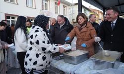 Büyükşehir'in iftar sofrası Sivrihisar'da kuruldu